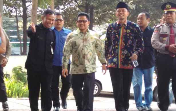 A Muhaimin Iskandar saat sampai di KPK. Foto: kompas.com
