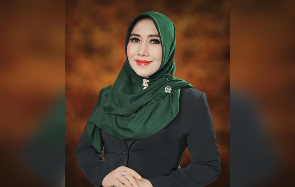 Lia Istifhama, Anggota DPD RI.