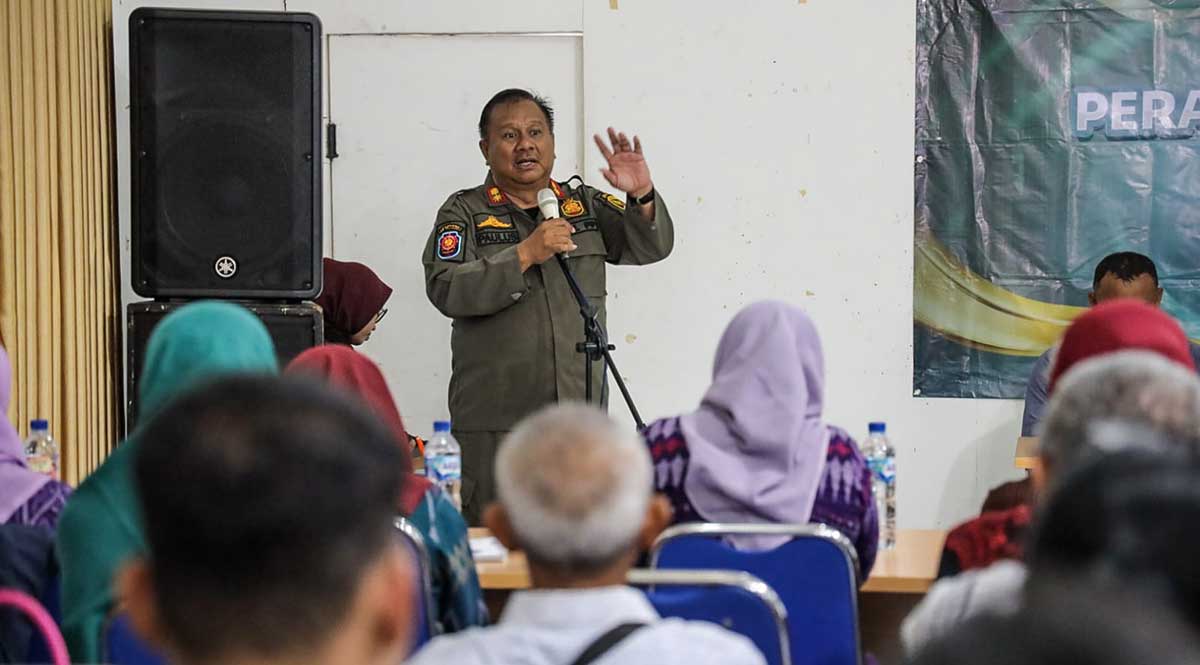 Kepala Satpol PP Kota Kediri, Paulus Luhur Budi Prasetya, saat memberi sambutan. Foto: Ist