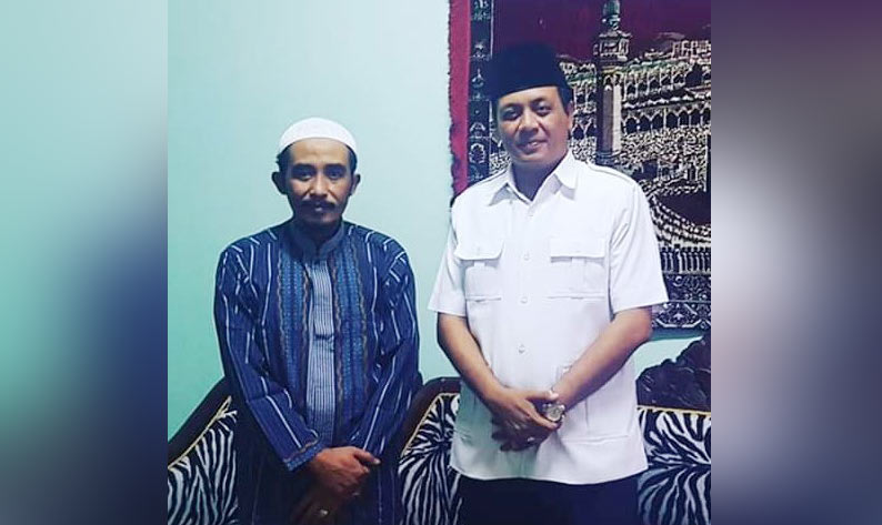 Firman Syah Ali (kanan) bersama Gus Thoriq Darwis bin Ziyad (kiri). foto: Istimewa/ BANGSAONLINE.com