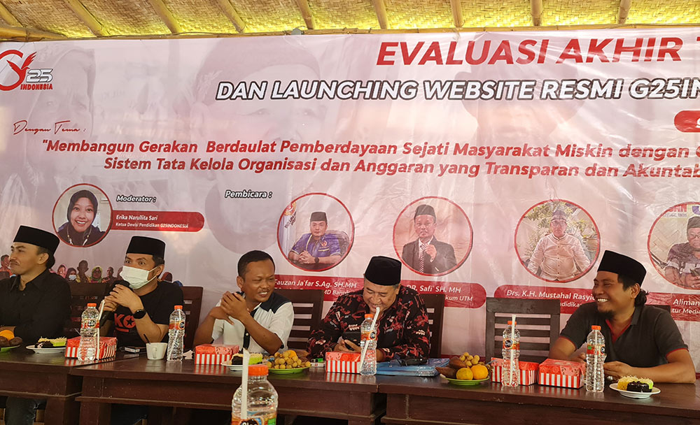 Evaluasi akhir tahun sekaligus launching website G25Indonesia. foto: AHMAD FAUZI/ BANGSAONLINE
