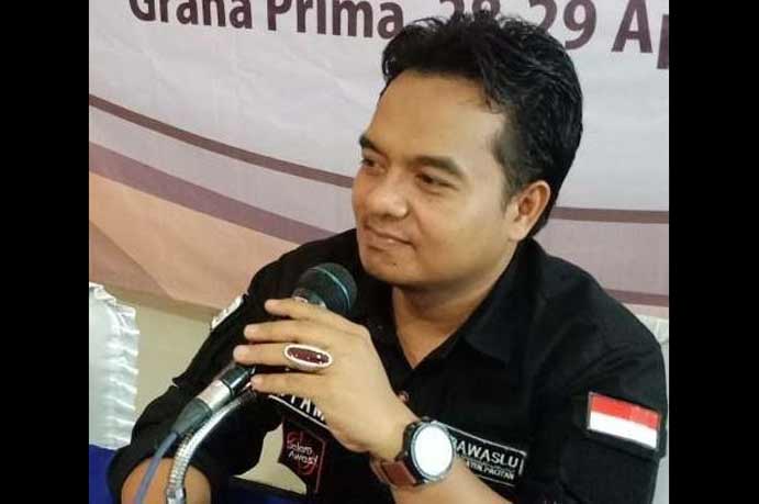 Syamsul Arifin.