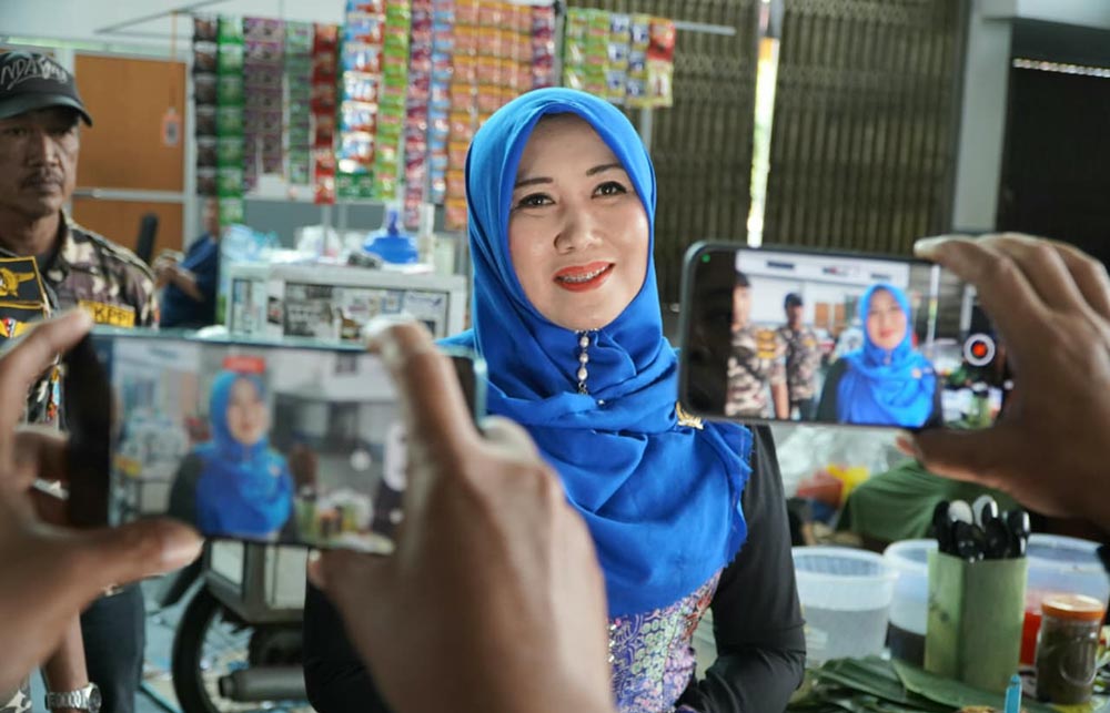 Lia Istifhama, Anggota DPD RI.