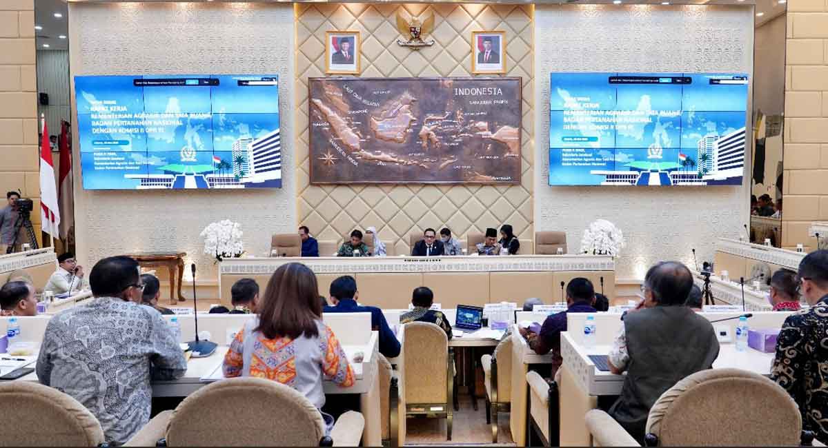 Tindak Lanjut Evaluasi Triwulan I, Kementerian ATR/BPN Gelar Rapat Kerja dengan Komisi II DPR RI