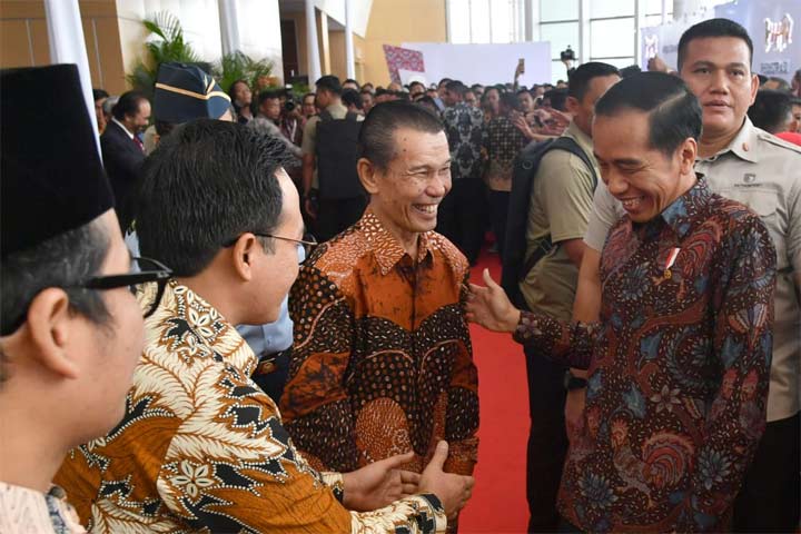 Presiden Joko Widodo saat menghadiri puncak peringatan Hari Pers Nasional (HPN) 2019 di Surabaya. foto: ist