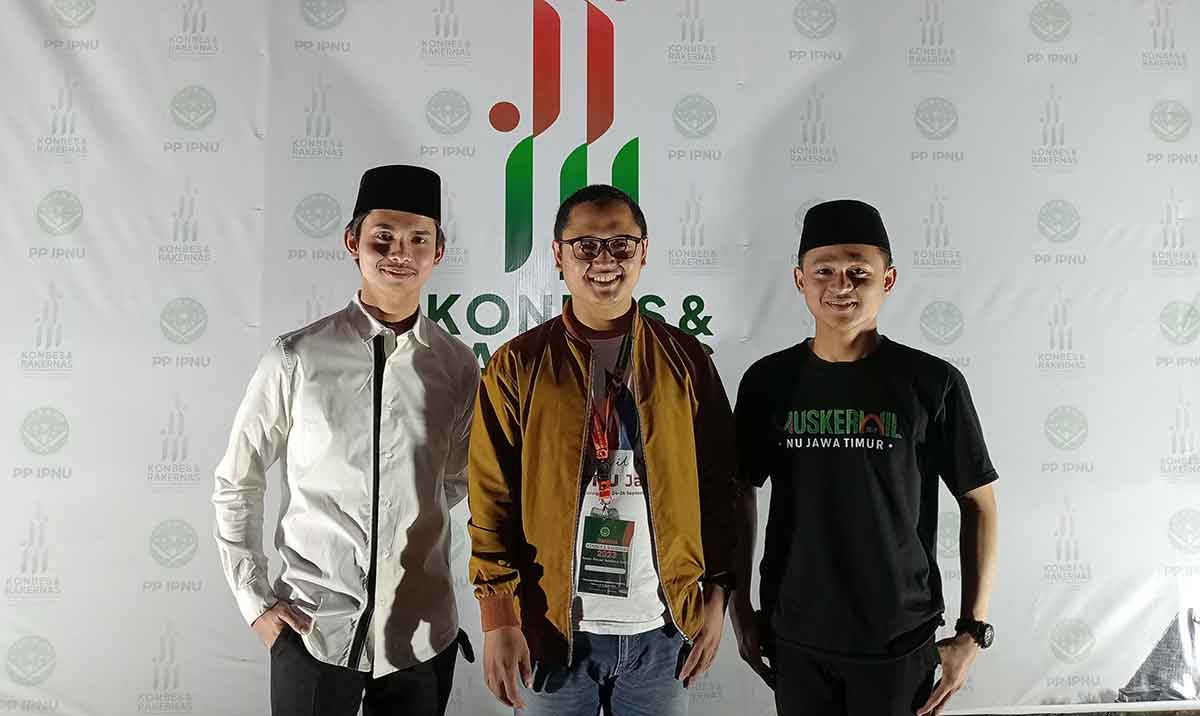 Wakil Ketua Perhimpunan Remaja Masjid Indonesia wilayah Jawa Timur, Ihwanul Hakim atau yang akrab dipanggil Gus Ihwan, menghadiri Konbes dan Rakernas PP IPNU di Candra Wilwatikta, Pandaan, Kabupaten Pasuruan.