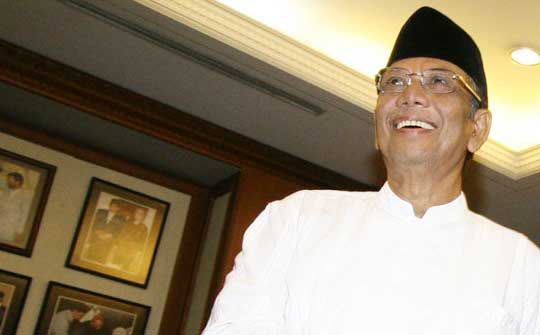 KH Ahmad Hasyim Muzadi. Foto: merdeka.com