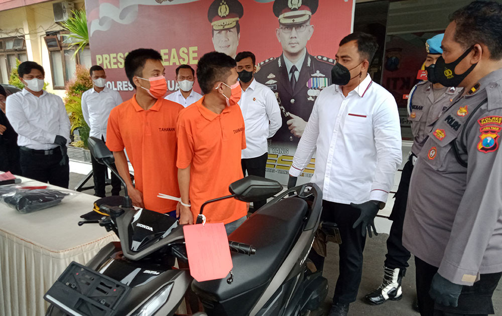 Gagal Gondol Motor, Begini Kronologi Pencurian Motor di Depan Swalayan Basmalah Pasuruan