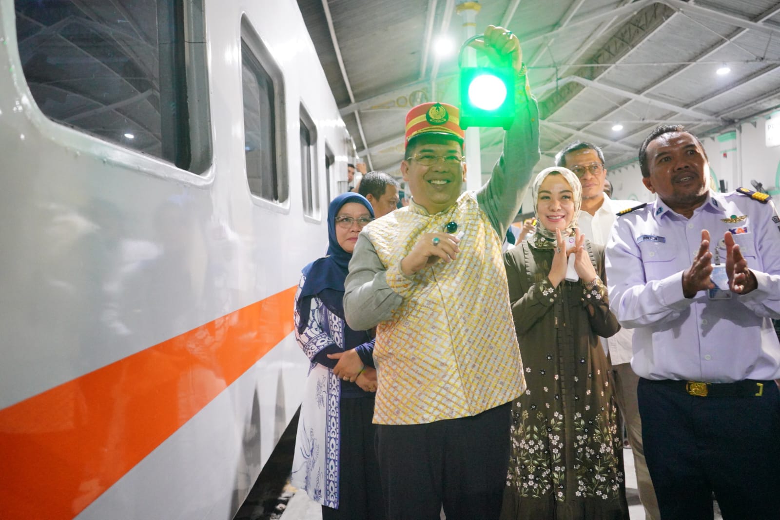 Peluncuran Commuter Supas