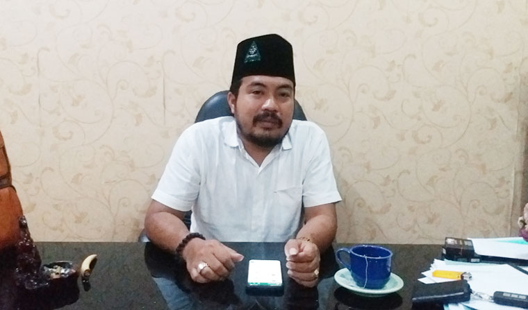 Hotib Marzuki, Wakil Ketua DPRD Bangkalan.