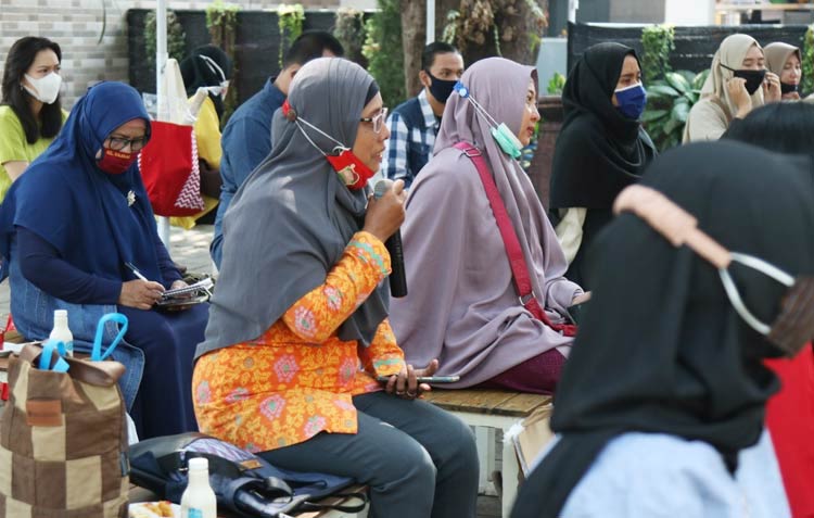 Peserta workshop bertajuk Kelas Intensif Foto Kece Modal Hape. (foto: ist.)