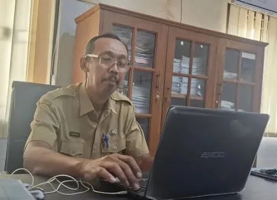 Uriantono Triwibowo, Kepala Bidang Penempatan, Perluasan Tenaga Kerja, dan Transmigrasi Disnaker Sampang