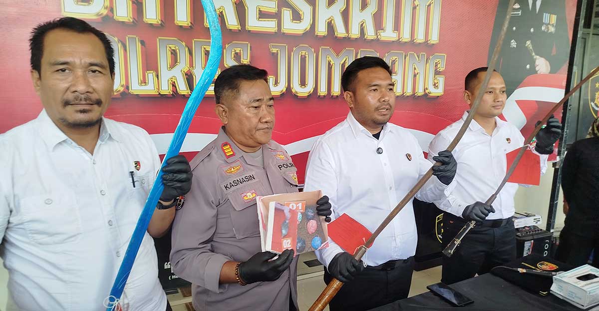 Gagalkan Rencana Bentrok, Polres Jombang Sita Bondet dan Celurit