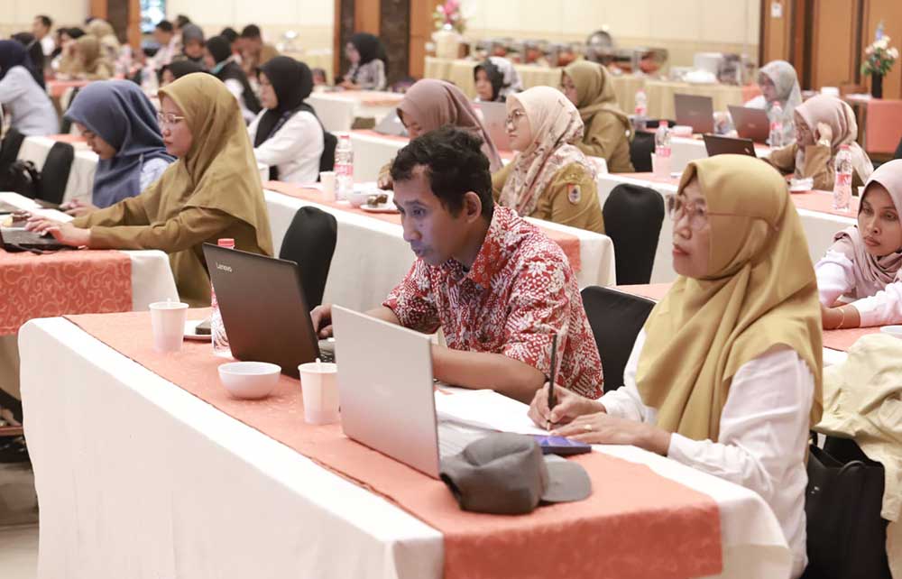Turunkan Angka Stunting, DP3AKB Jember Gelar Bimtek Analisis