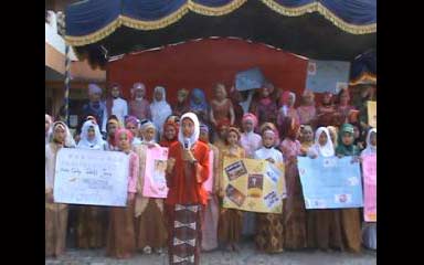 Ratusan Siswa MTs di Sidoarjo Gelar Kampanye Anti Narkoba dan Do