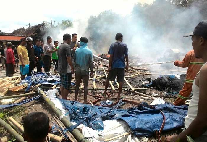 Kondisi rumah Sutikno usai dilalap si jago merah.