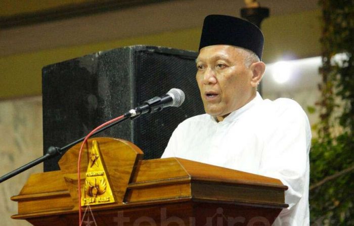 KH Abdul Hakim Mahfud (Gus Kikin). foto: istimewa