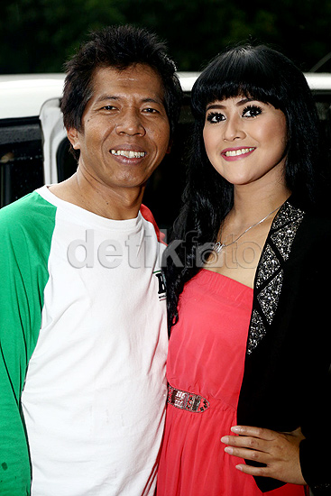 Kiwil dan Meggy Wulandari selalu mesra. Foto: detik.com