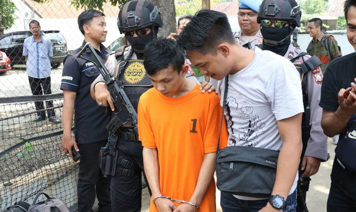 Pelaku diringkus jajaran Satreskrim Polres Mojokerto.