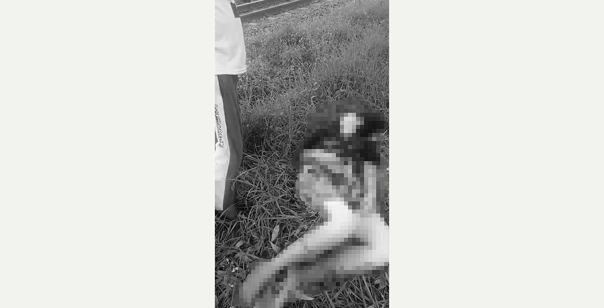 Penemuan mayat wanita di bawah Flyover Aloha, Sidoarjo.