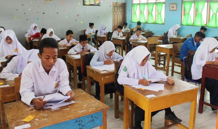 Ilustrasi suasana pendidikan di madrasah diniyah.