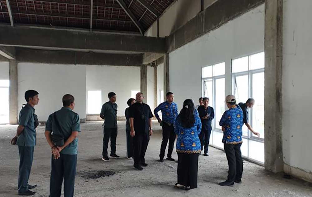 Kunjungan ke Tuban, Rombongan MA Disambut Gedung Baru PN yang Mangkrak Sejak 2021
