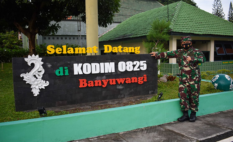 Salah satu spot foto instagramable di Makodim Banyuwangi. (foto: ist)
