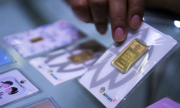 Harga emas antam per hari ini mengalami kenaikan tipis. Foto: Ist.