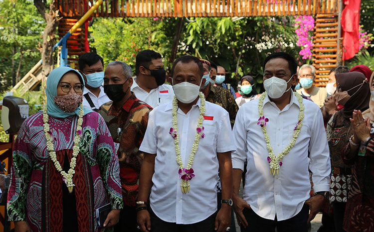 Perpustakaan Herbal Nginden Jangkungan Surabaya Lolos sebagai 6 Nominator Terbaik Jatim