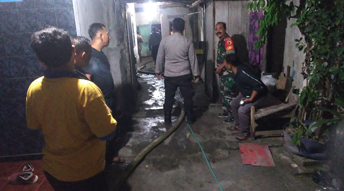 Diduga Korsleting Listrik, Bekas Kandang Ayam di Ngasem Kediri Terbakar