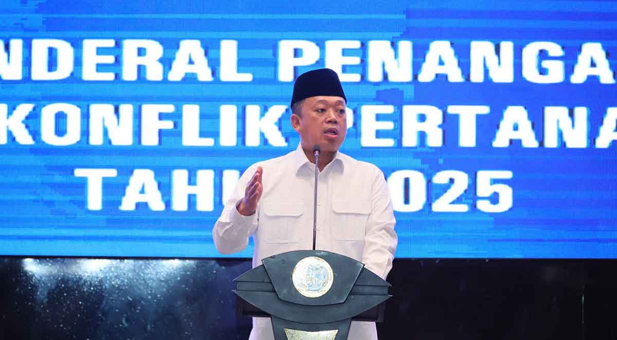 Menteri ATR/BPN, Nusron Wahid, saat memberi sambutan.