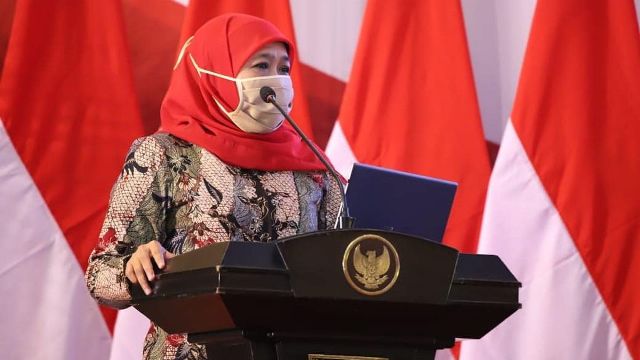 Tak Ada Lagi Zona Merah Covid-19, Khofifah: Warga Jatim Jangan Kendor Terapkan 3 M