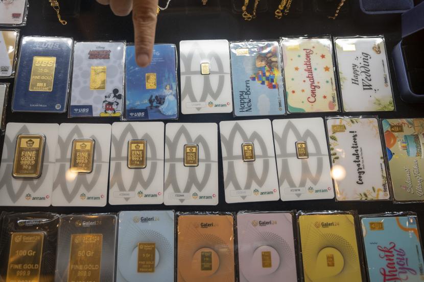 Emas Antam edisi spesial Imlek dan Idul Fitri telah tersedia. Foto: Ist.