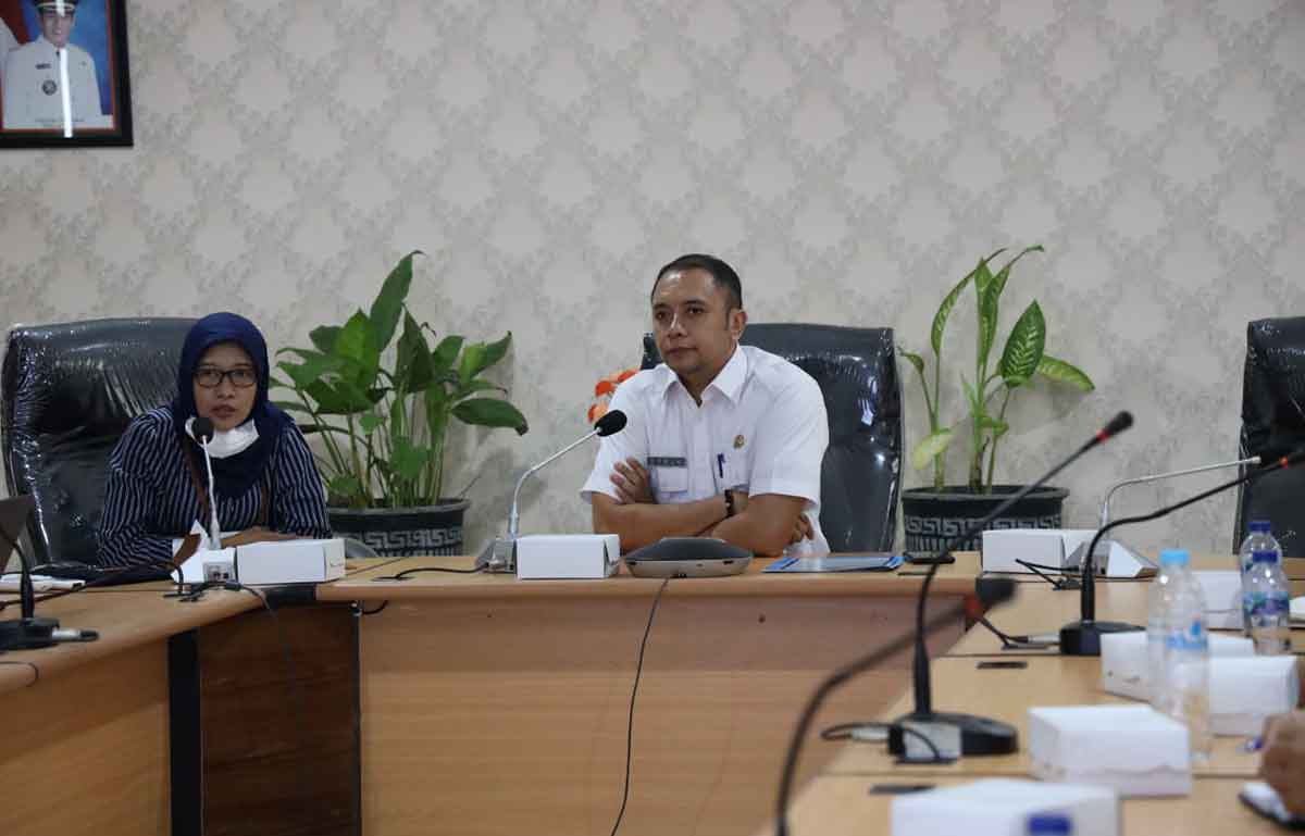 Kepala Bagian Administrasi Perekonomian, Tetuko Erwin Sukarno, saat memberi pemaparan. Foto: Ist