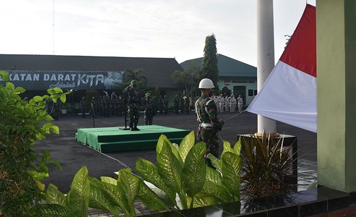 Tingkatkan Patriotisme dan Nasionalisme, Korem 084/BJ Gelar Upacara Bendera