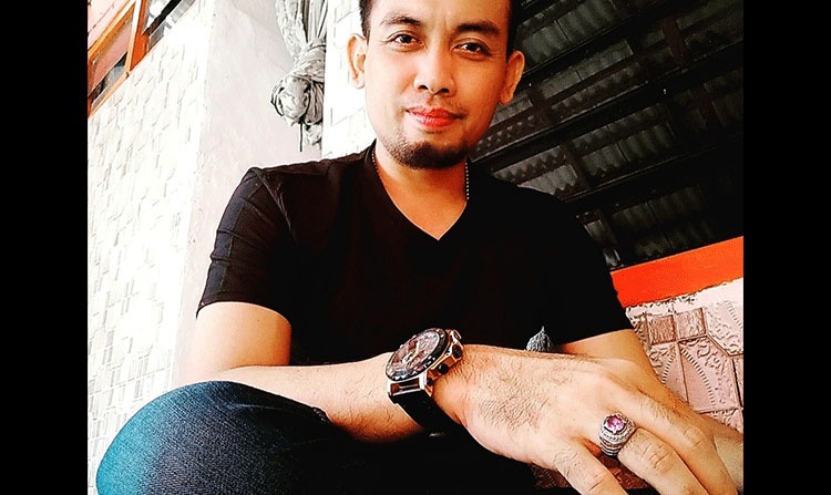Rudi Hermawan, Warga Kepulauan Kangean, Kecamatan Arjasa, Kabupaten Sumenep.