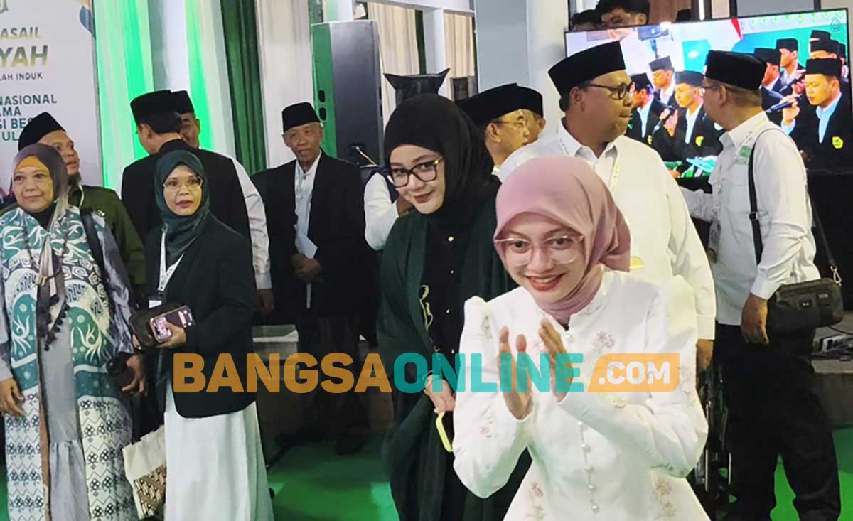 Wali Kota Kediri saat hadir dalam pembukaan Munas-Konbes NU 2026 di Ponpes Al-Falah. Foto: MUJI HARJITA/BANGSAONLINE