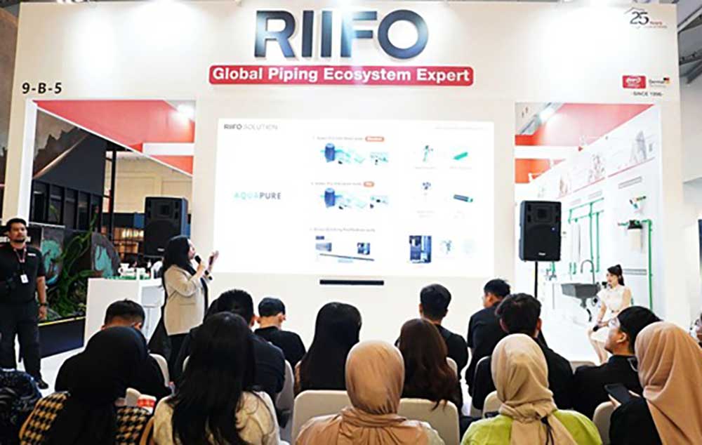Launching RIIFO Solution pada Event IndoBuildTech 2025 di BSD City.