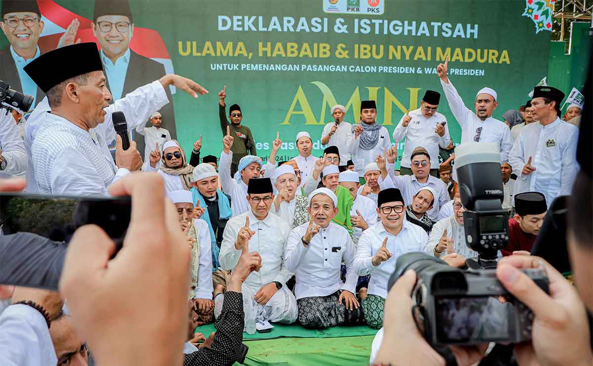 Pasangan AMIN Dipanggil Lora saat Berada di Madura