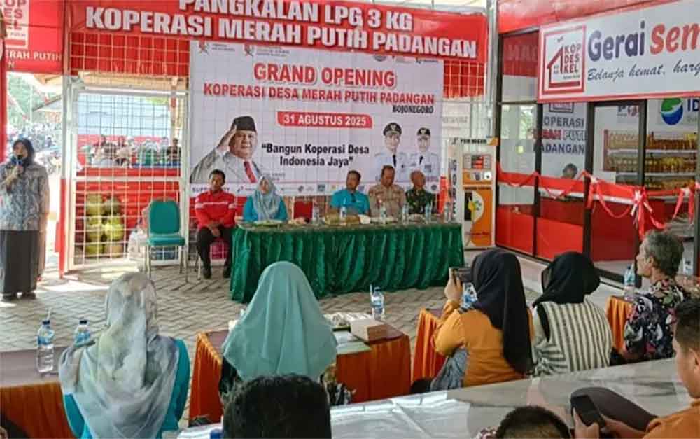 Grand Opening Koperasi Desa Merah Putih Padangan pada 31 Agustus 2025.