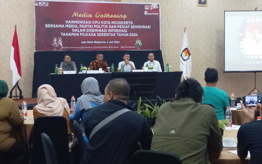 Media gathering menyambut Pilkada Serentak 2024 yang digelar KPU Kota Mojokerto.