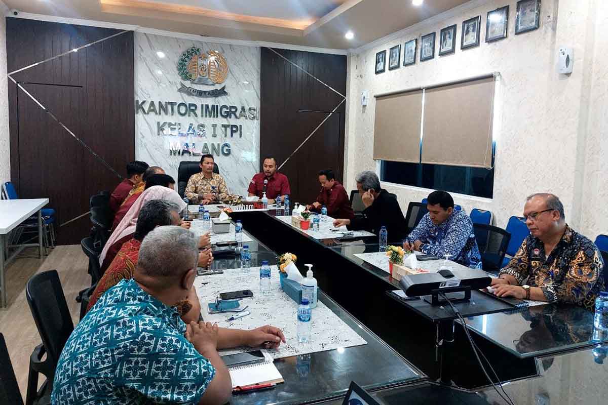 Penguatan tugas dan fungsi di Kantor Imigrasi Malang, Jumat (13/10/2023). Dok. Humas Kemenlumham Jatim