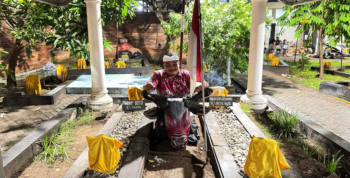 Kader PDIP Surabaya, Achmad Hidayat.