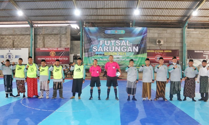 Turnamen Futsal Sarungan Season 2021 yang diselenggarakan di Bamara Futsal Arena Kota Pasuruan, Jumat (05/11/2021).