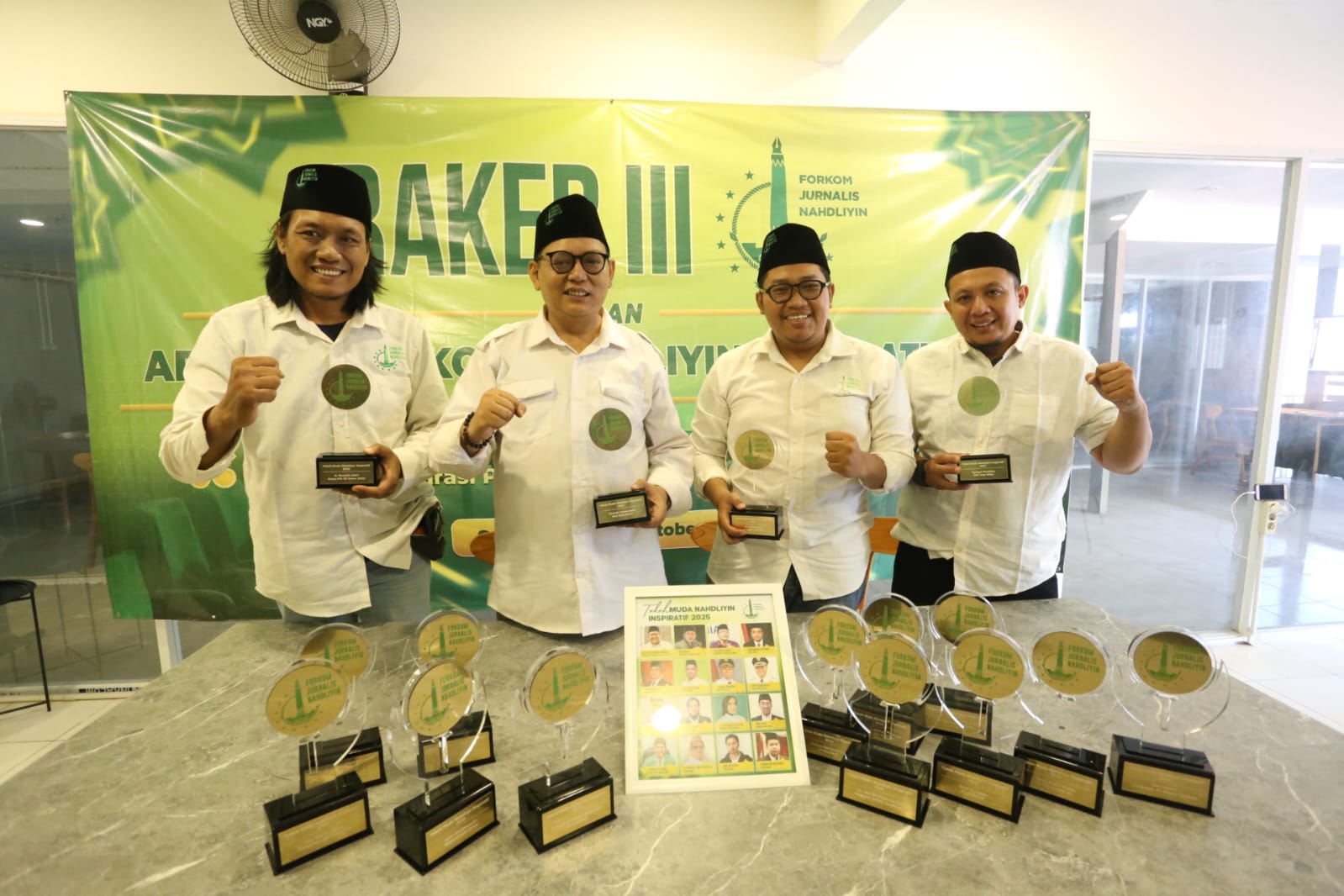 Forkom Jurnalis Nahdliyin mengumumkan 16 Tokoh Muda Nahdliyin Inspiratif di Rumah Literasi Digital (RLD) di Surabaya