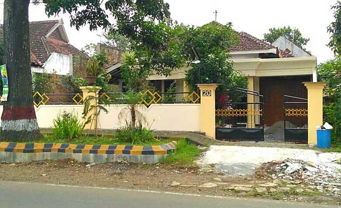 Dijual Guest House Strategis di Bandara Abdul Rahman Saleh Malang