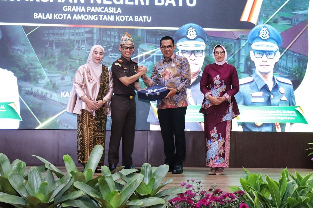 Acara pisah sambut Kajari Batu