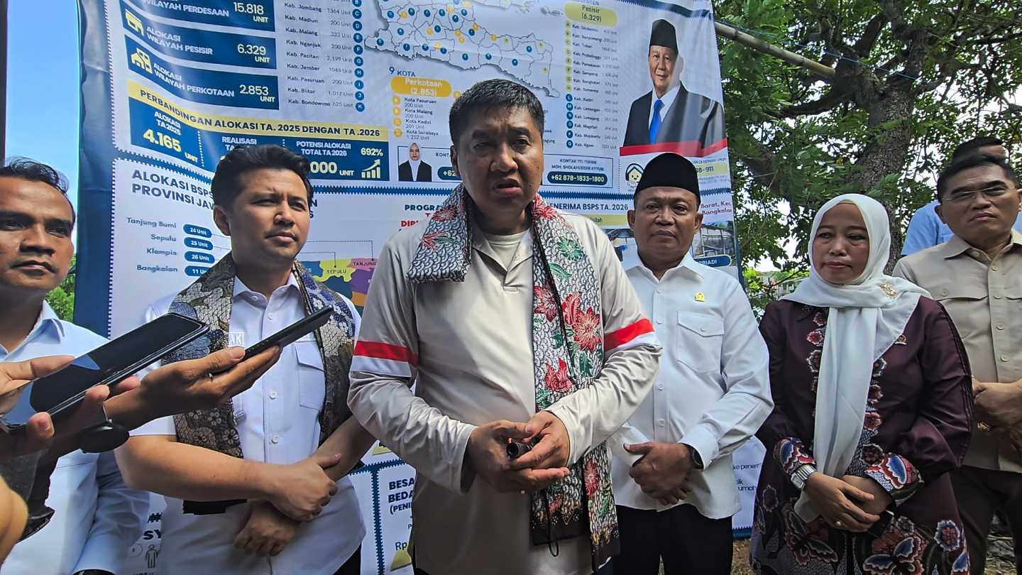 Menteri PKP Tinjau Program BSPS di Bangkalan, Tekankan Agar Bedah Rumah Tepat Sasaran