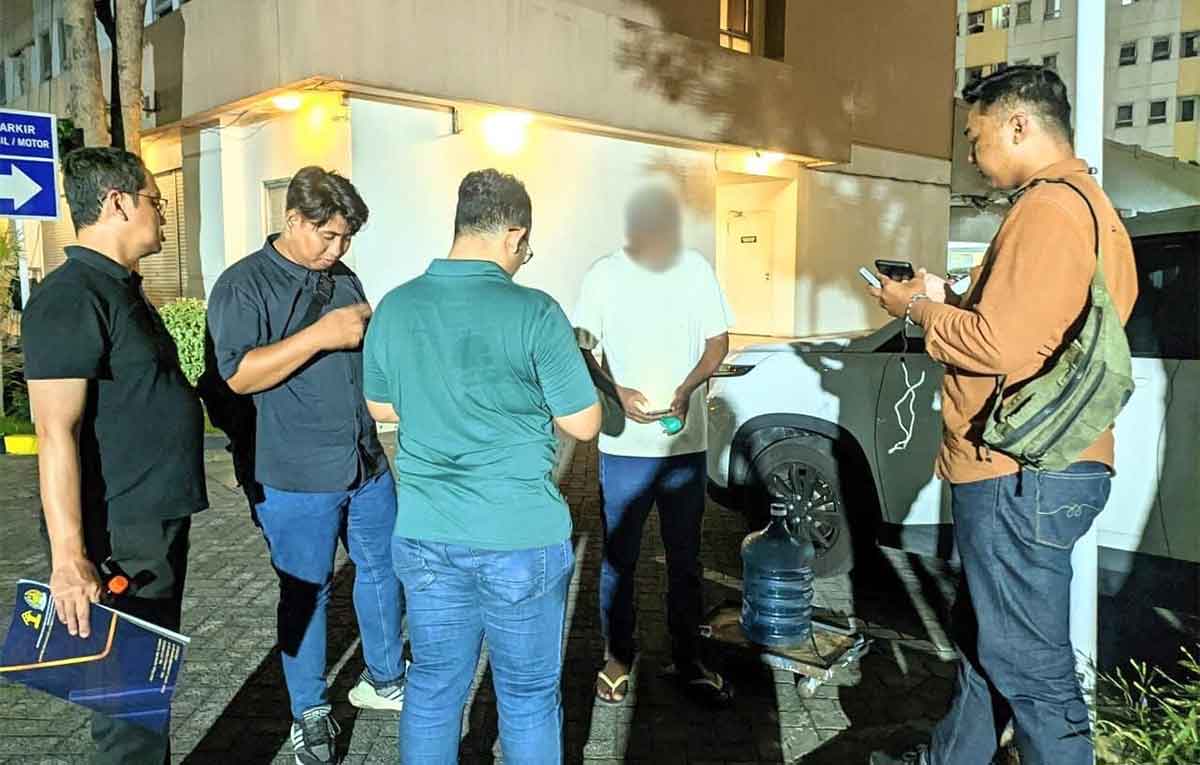 Tim gabungan saat Operasi Jagratara yang menemukan satu orang asing diduga melanggar izin tinggal. Foto: Ist