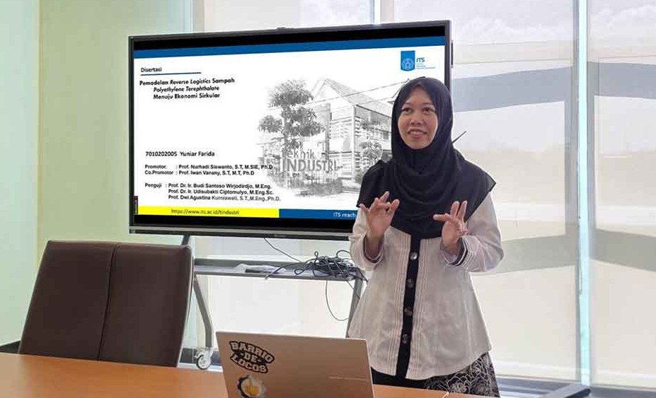 Kurangi Sampah Plastik PET, Lulusan ITS Ciptakan Model Reserve Logistics